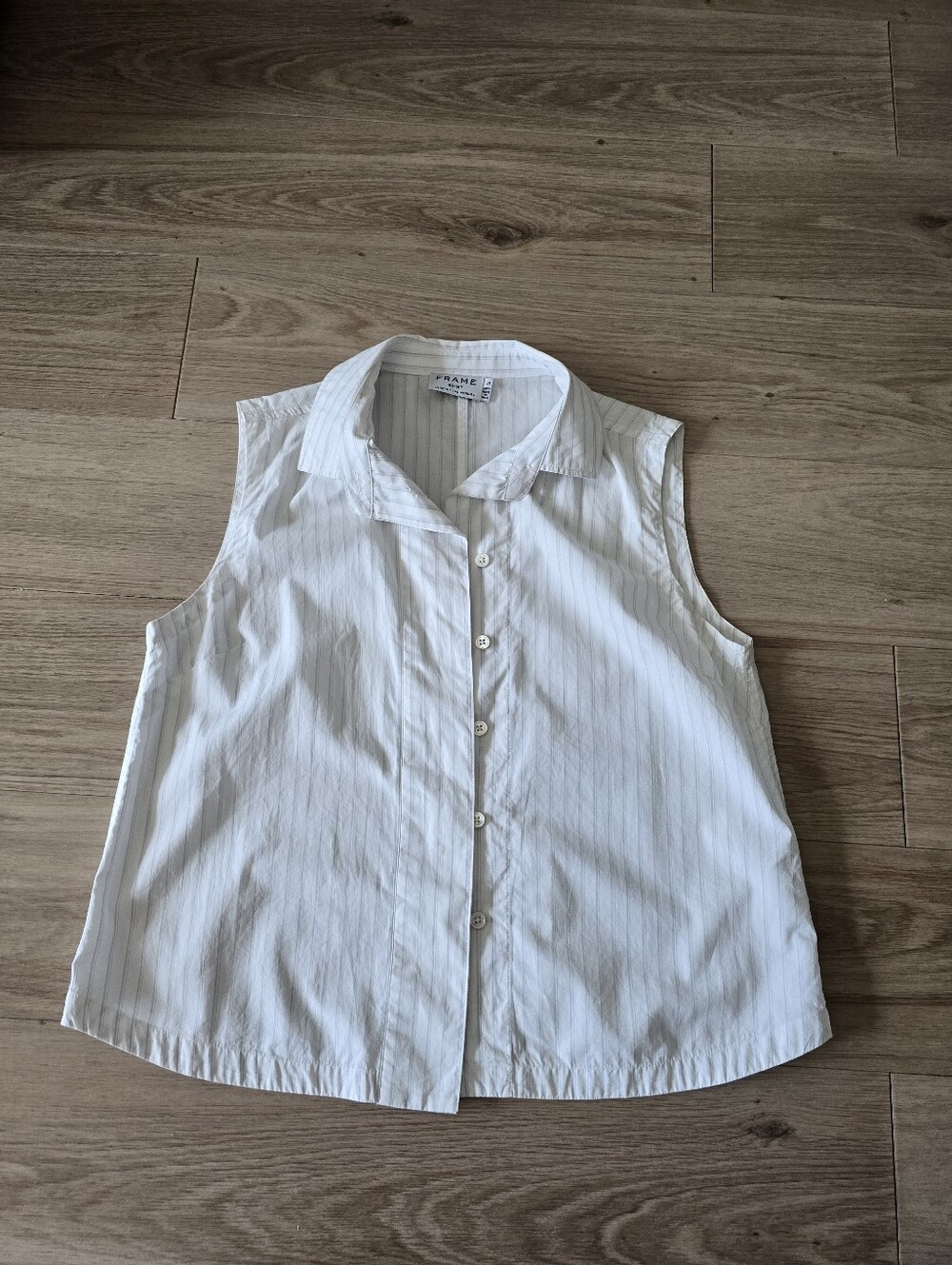 FRAME SLEEVELESS SHIRT
